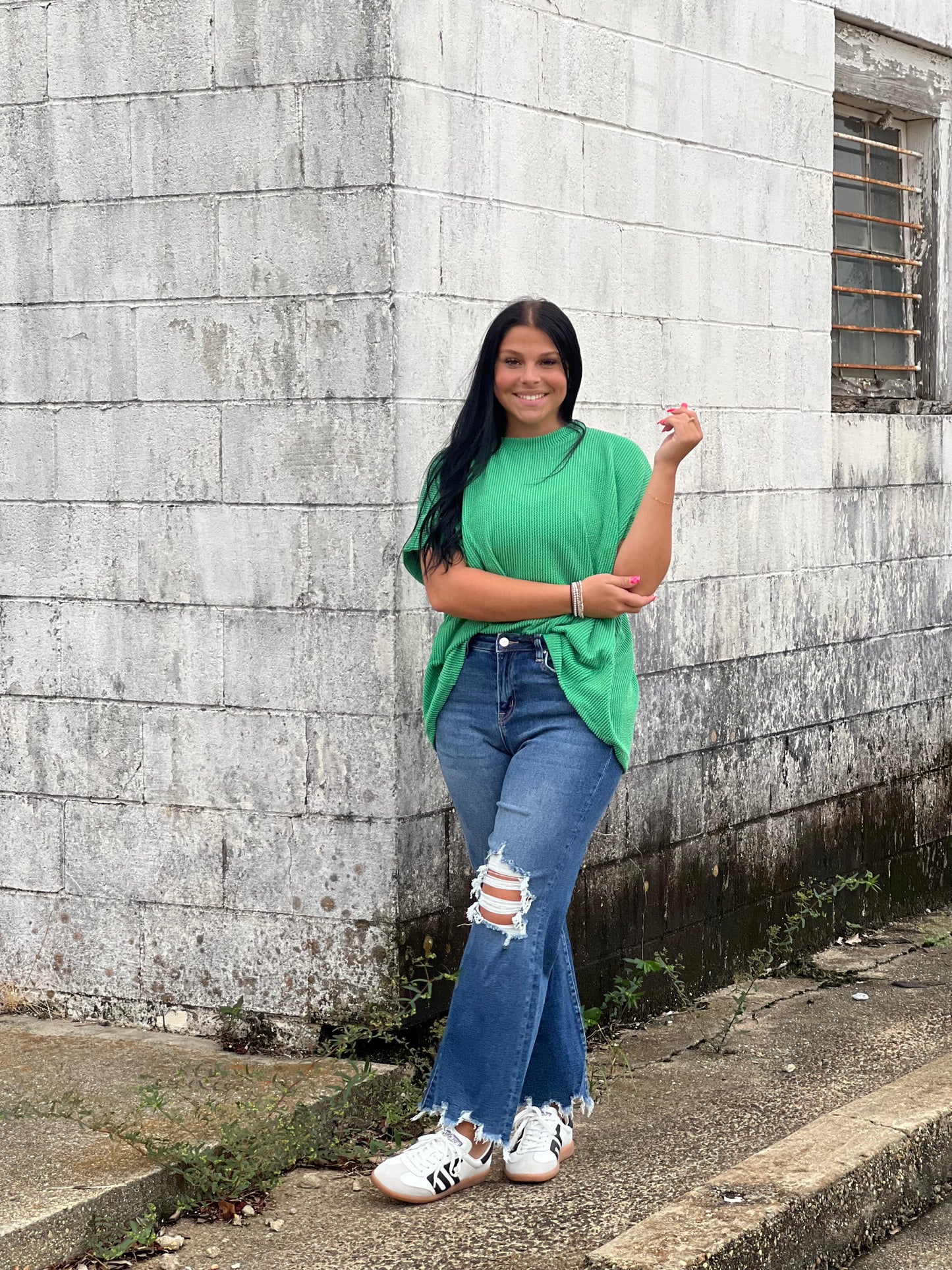 THE SOCIAL GIRL