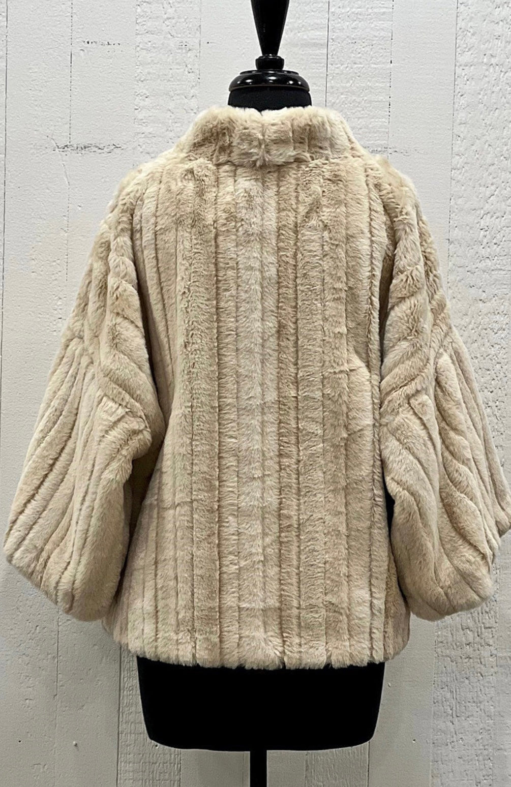 MINX FUR POPOVER