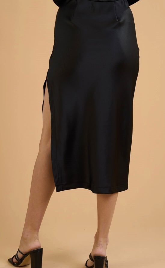 DATE NIGHT SLIT SKIRT