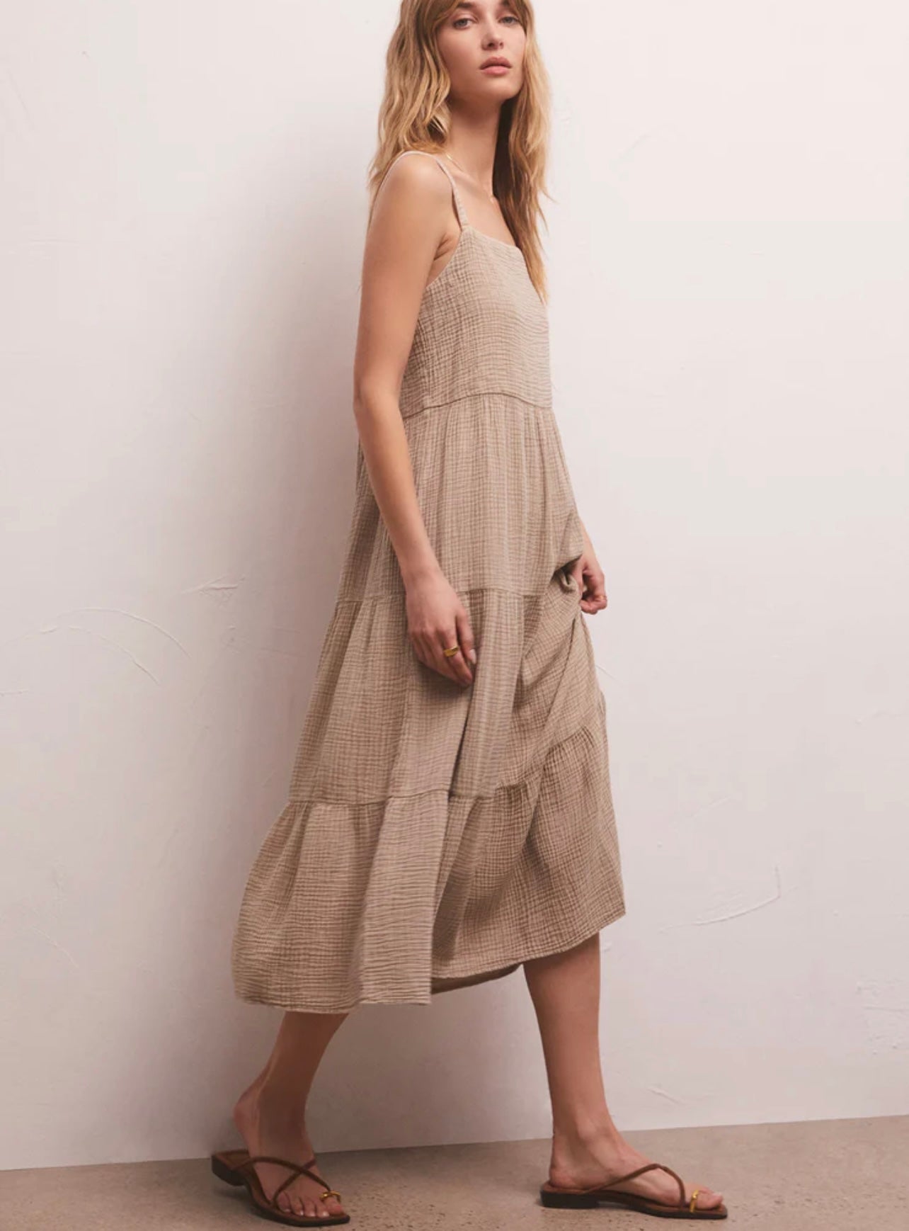 ANALISE MIDI DRESS