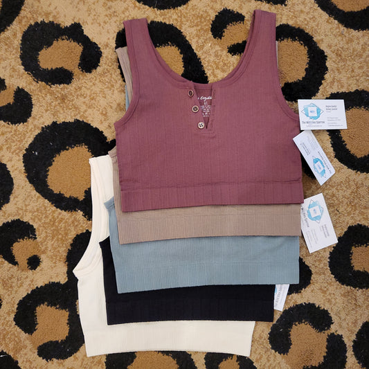 BUTTON DOWN CROP TANK